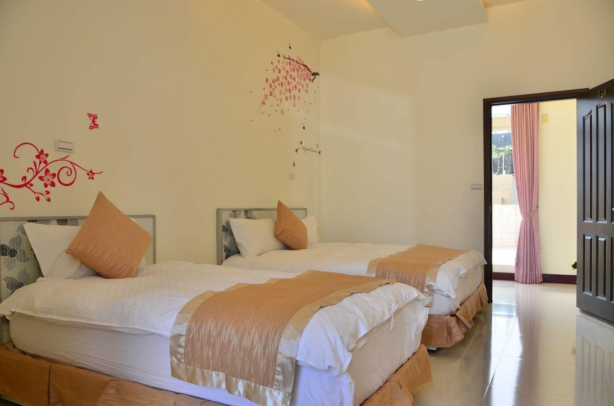 Fish Fun House Apartment Хуалиен Сити Екстериор снимка